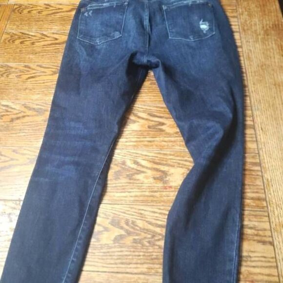 Judy Blue Skinny Fit Distressed jeans in dark blue sz 15/32 - Picture 4 of 4
